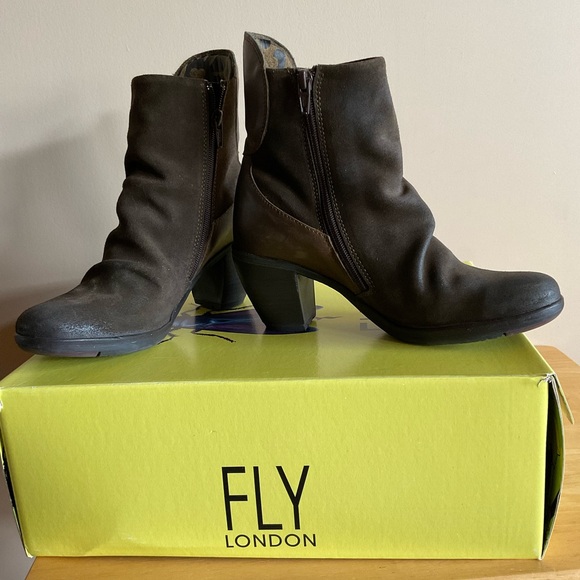 *SOLD* Fly Oiled Suede Ankle Booties - Picture 1 of 7